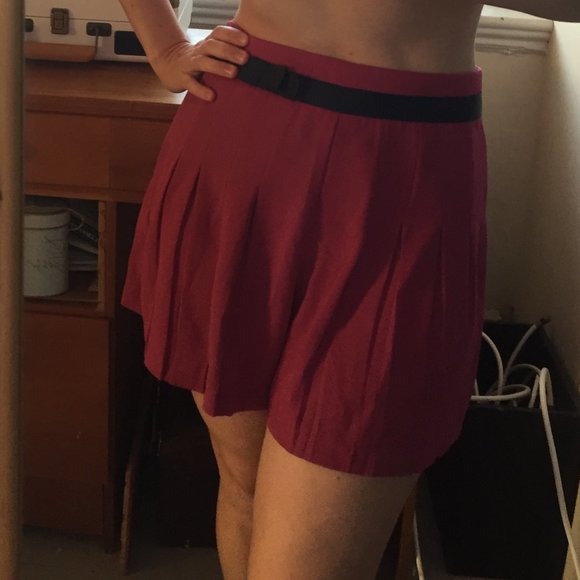 Raspberry Tap Shorts - Picture 8 of 8